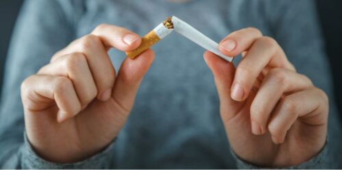 cuanto tardan en sangrar las encias despues de dejar de fumar